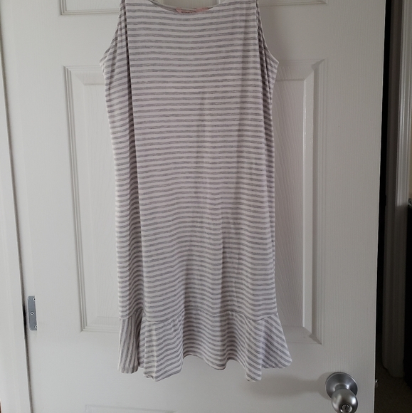 La vie en Rose nightgown - Picture 3 of 3